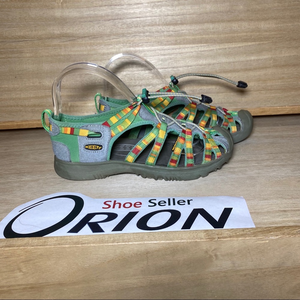 Keen Waterproof hiking sandals size 5